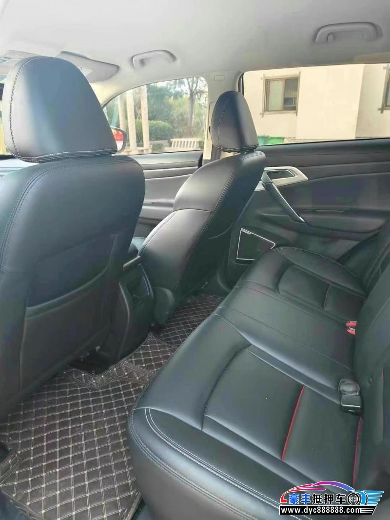 20年吉利博越轿车抵押车出售