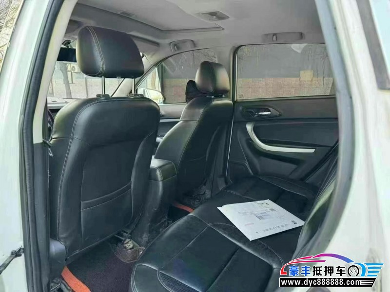 15年长安CS35轿车抵押车出售