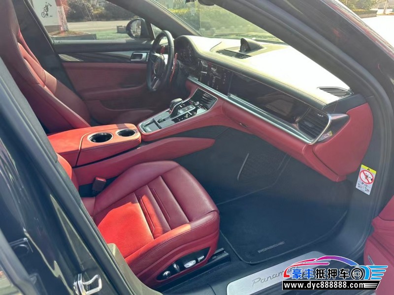 20年保时捷帕纳梅拉轿车抵押车出售