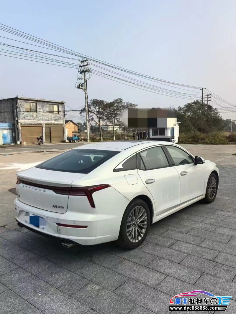 24年奔腾B70轿车抵押车出售