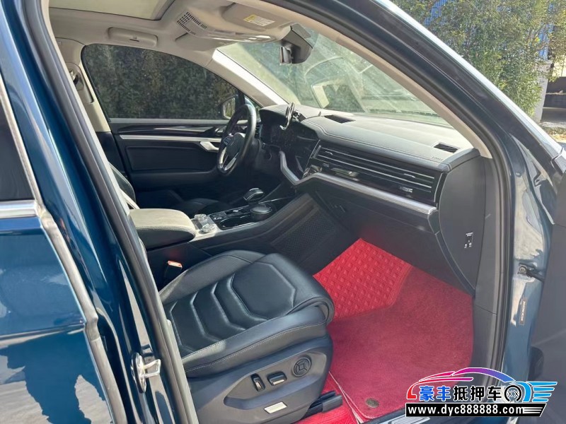 21年大众途锐轿车抵押车出售