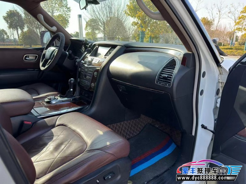 17年日产途乐轿车抵押车出售