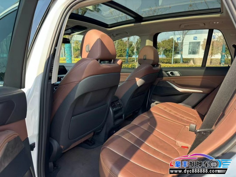 19年宝马X5轿车抵押车出售