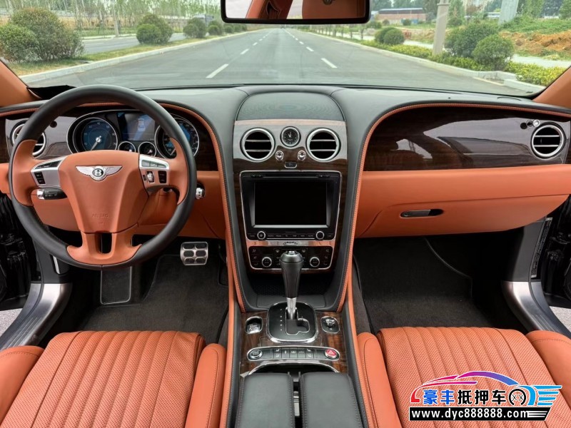 17年宾利飞驰轿车抵押车出售