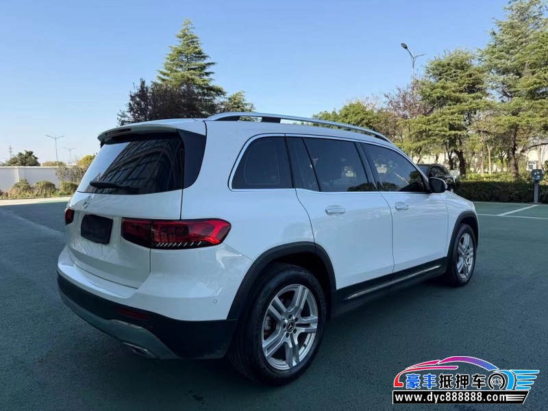 22年奔驰GLB轿车抵押车出售