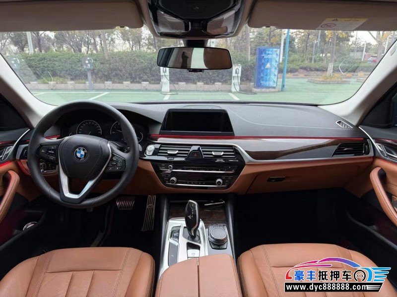 18年宝马5系轿车抵押车出售