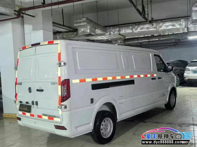 24年东风御风轿车抵押车出售