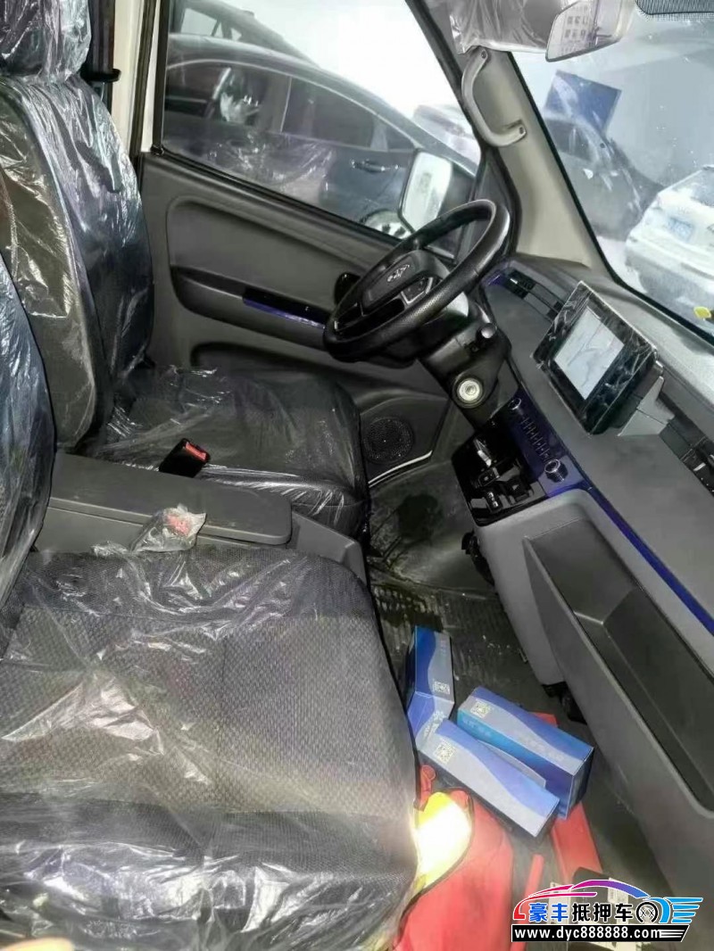 24年东风御风轿车抵押车出售