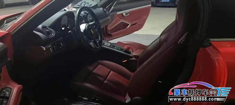 20年保时捷Boxster轿车抵押车出售