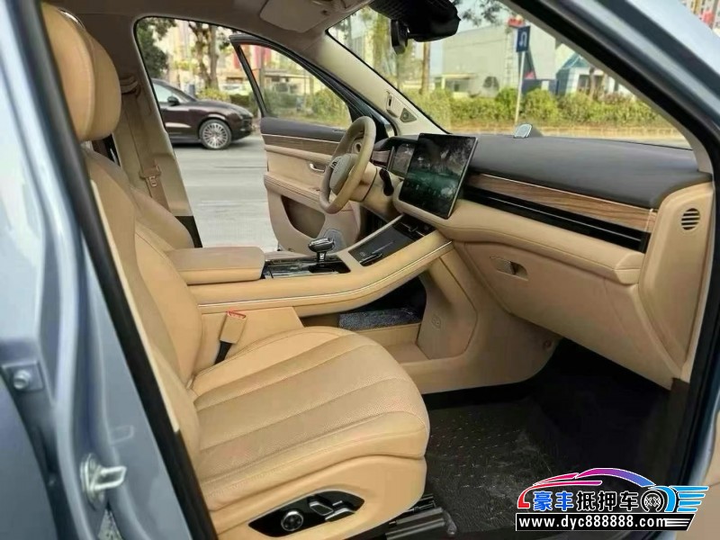 24年华为问界轿车抵押车出售