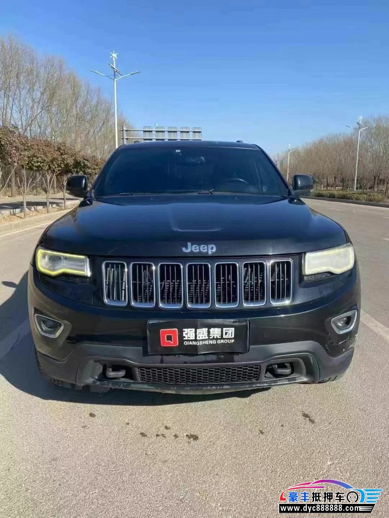 13年Jeep大切诺基轿车抵押车出售