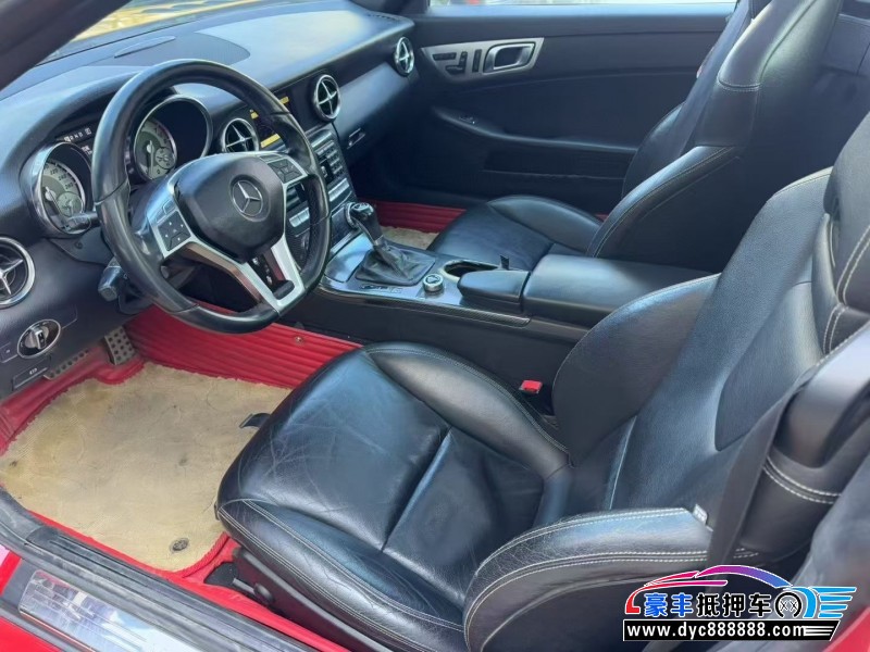 12年奔驰SLK轿车抵押车出售