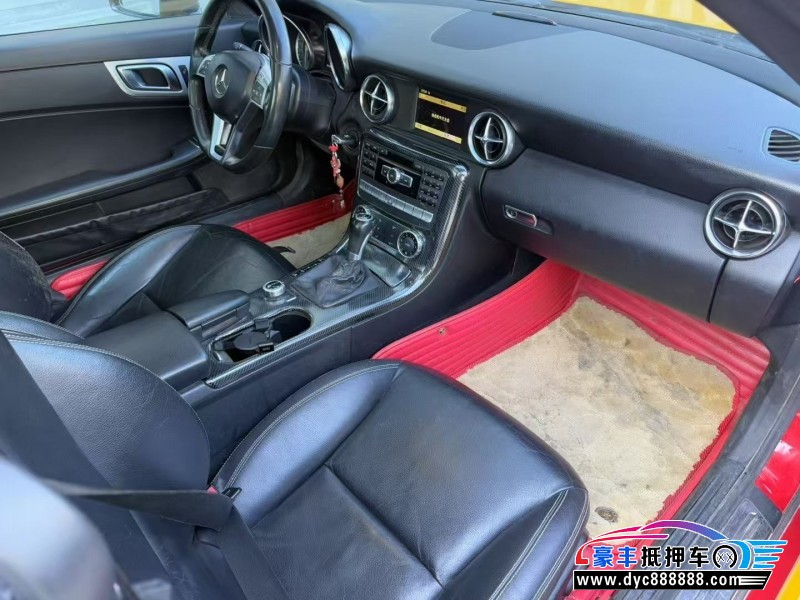 12年奔驰SLK轿车抵押车出售