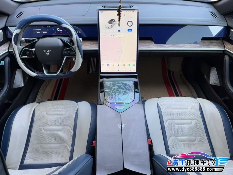 24年哪吒S轿车抵押车出售