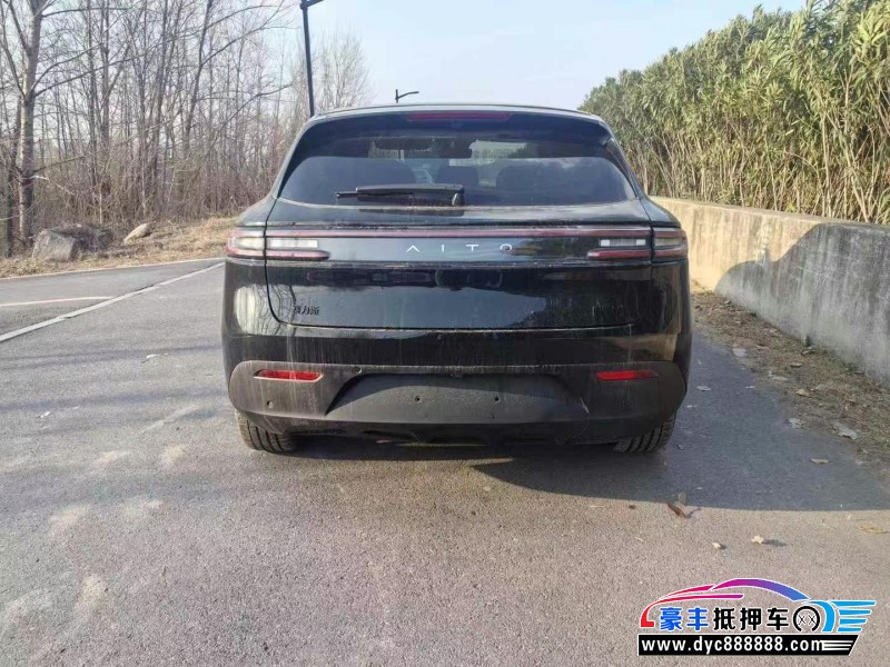 24年华为问界轿车抵押车出售