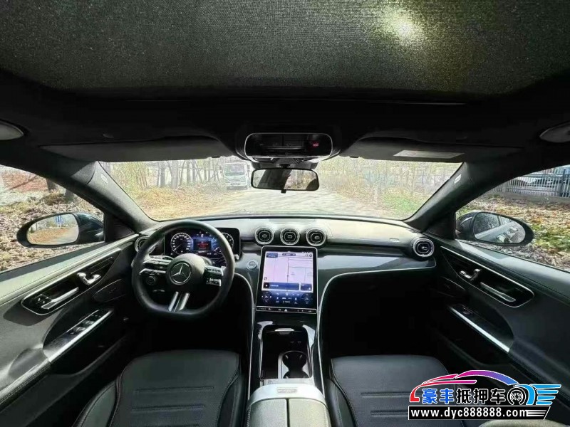 23年奔驰C轿车抵押车出售