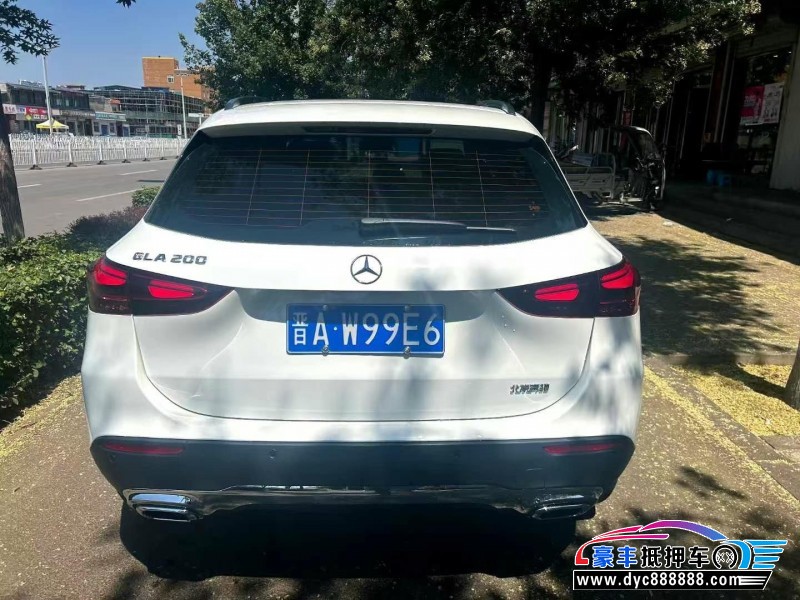 24年奔驰GLA轿车抵押车出售