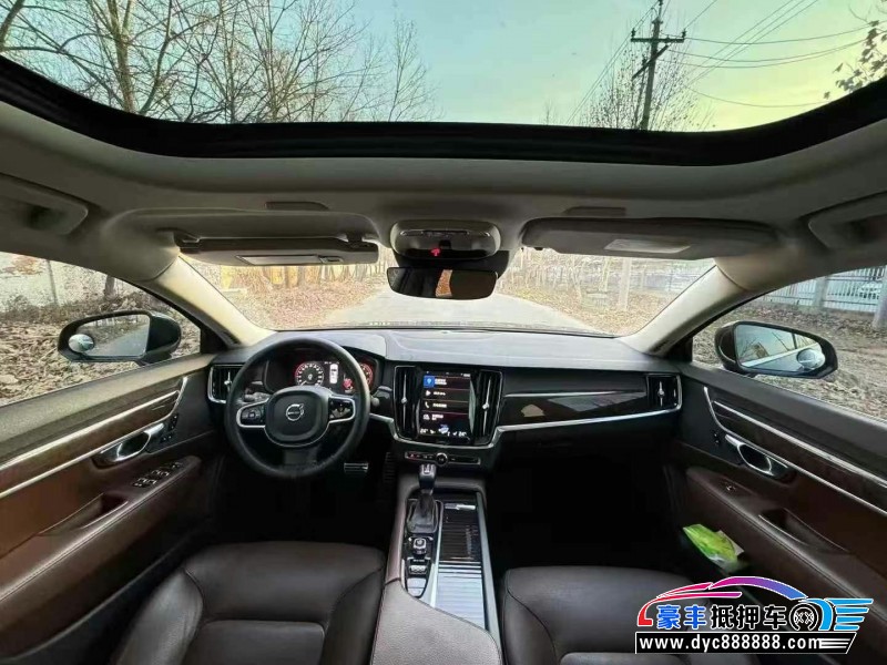 18年沃尔沃S90轿车抵押车出售