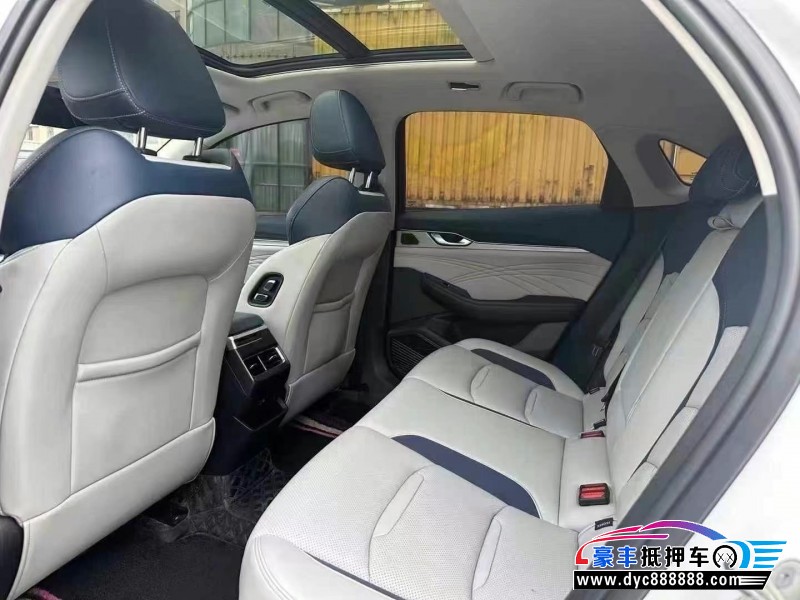 21年吉利远景轿车抵押车出售