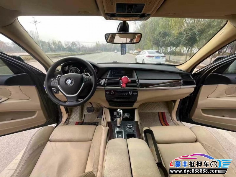 12年宝马X6轿车抵押车出售