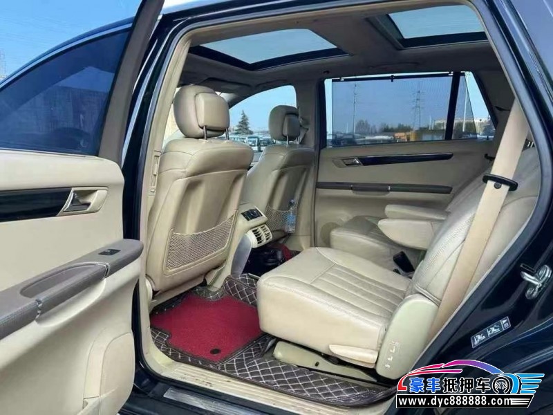 10年奔驰R级MPV抵押车出售