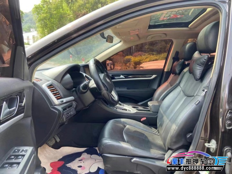 15年东风风神AX7轿车抵押车出售