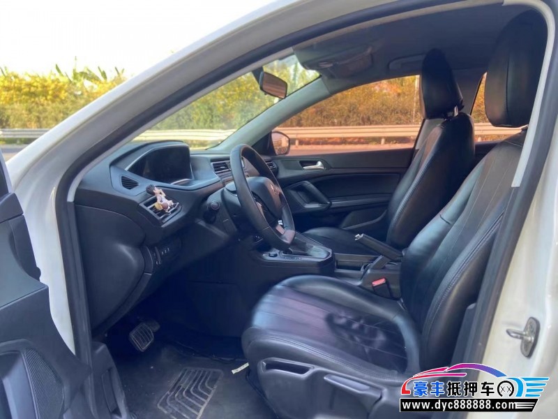 18年标致308轿车抵押车出售