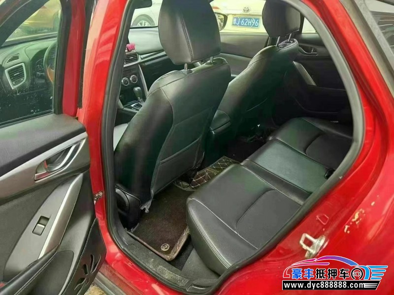 17年马自达CX-4轿车抵押车出售