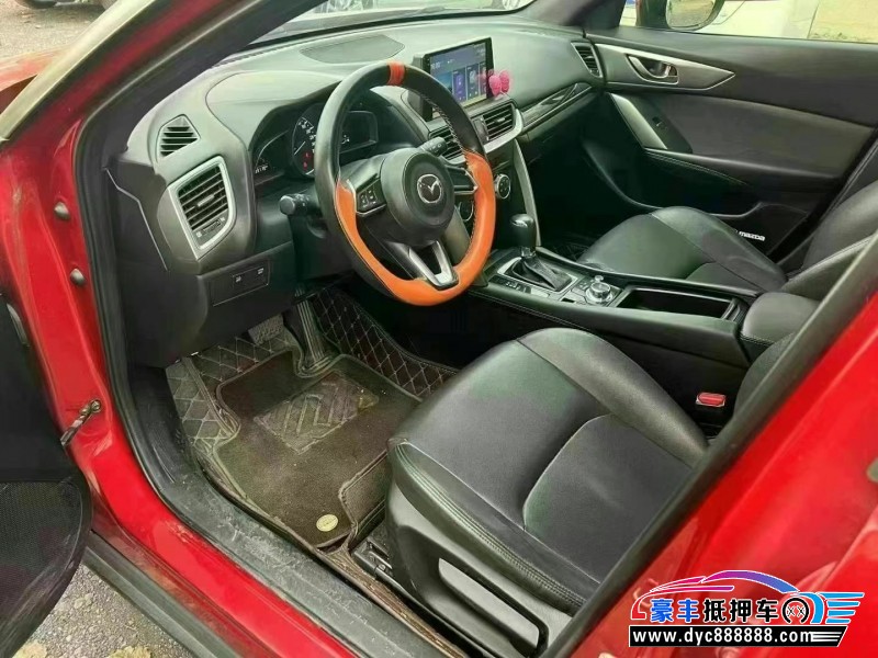 17年马自达CX-4轿车抵押车出售