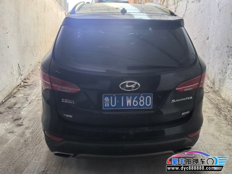 14年现代圣达菲轿车抵押车出售