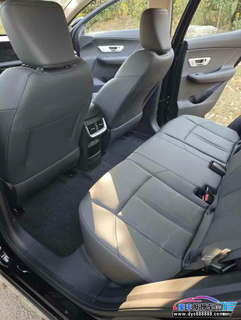 24年东风风神皓极轿车抵押车出售