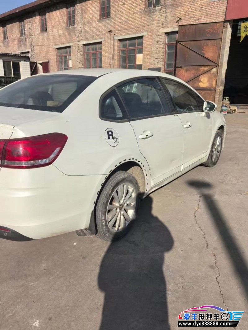 16年雪铁龙世嘉轿车抵押车出售