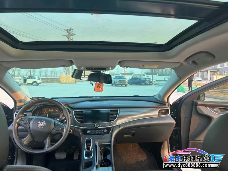 22年别克君越轿车抵押车出售