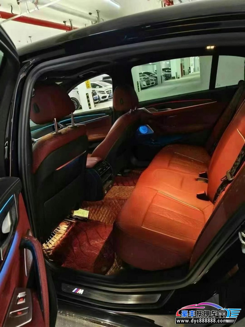 20年宝马5系轿车抵押车出售