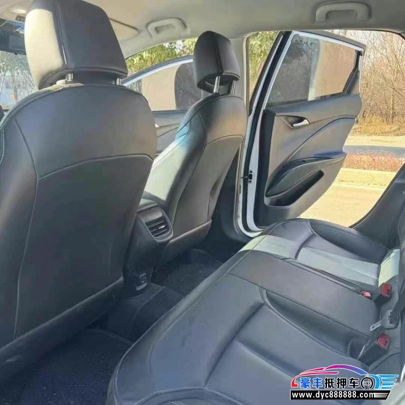 23年别克微蓝轿车抵押车出售