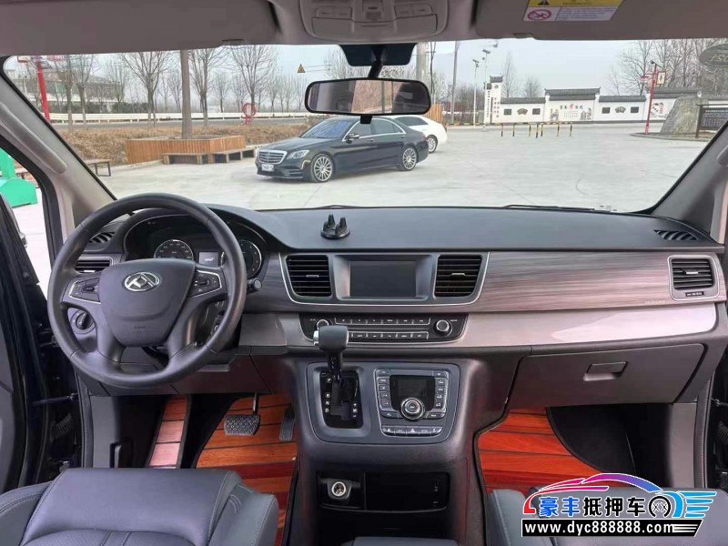 20年上汽大通G10轿车抵押车出售