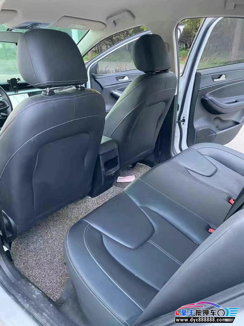 23年奇瑞艾瑞泽轿车抵押车出售