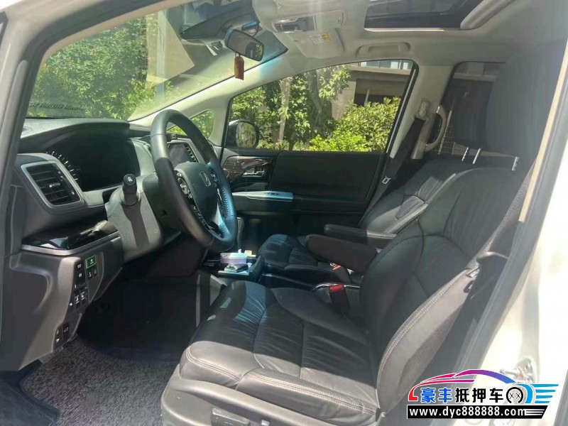 21年本田奥德赛轿车抵押车出售