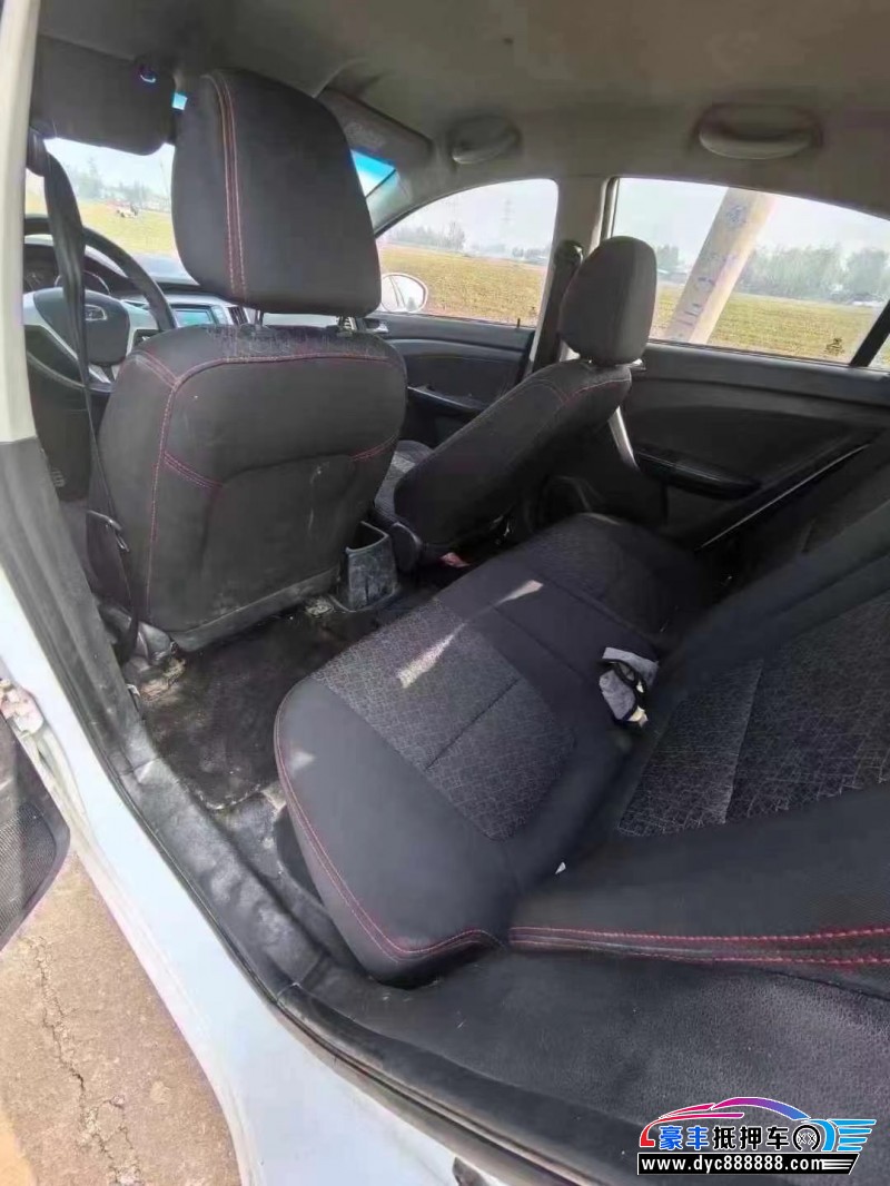 16年凯翼C3R轿车抵押车出售