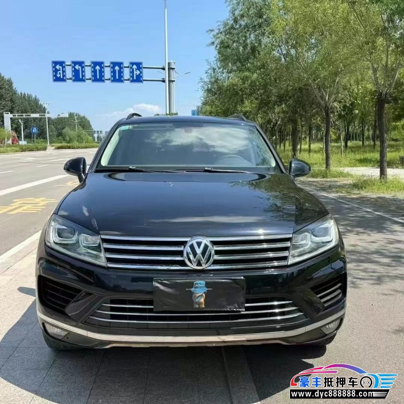 17年大众途锐轿车抵押车出售