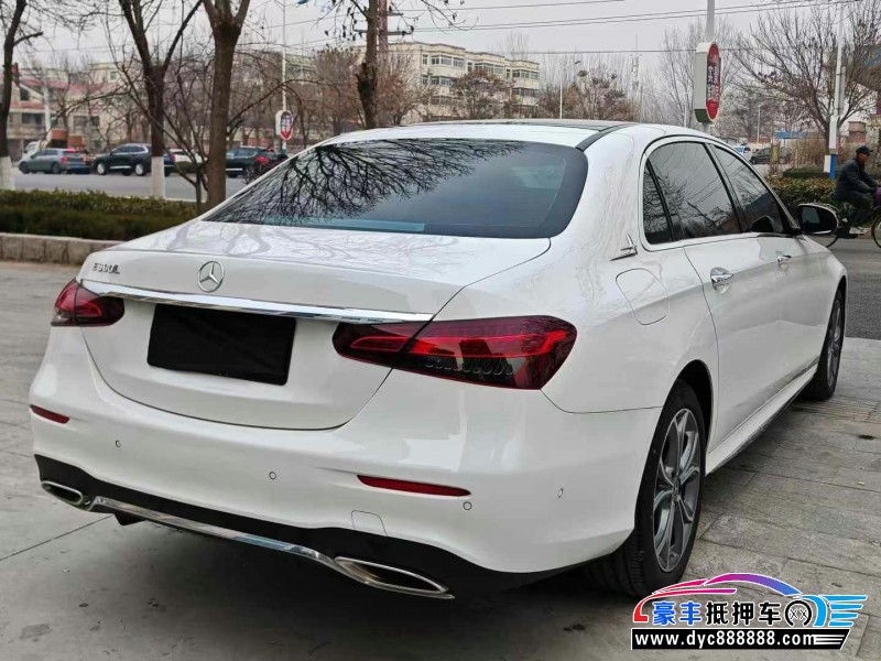 22年奔驰E轿车抵押车出售