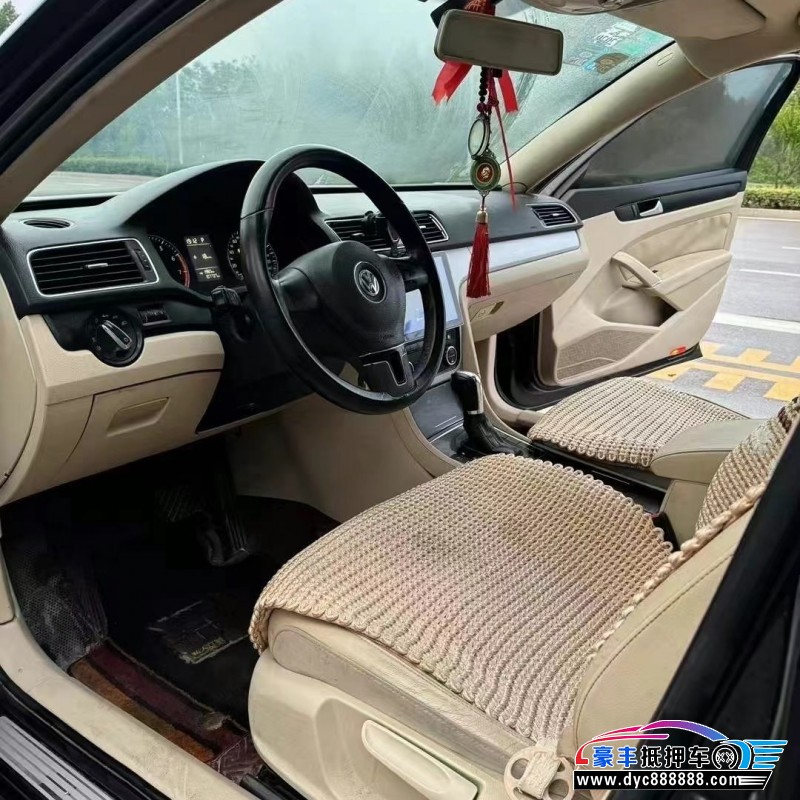 14年大众帕萨特轿车抵押车出售