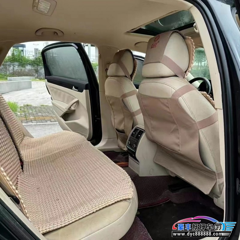 14年大众帕萨特轿车抵押车出售