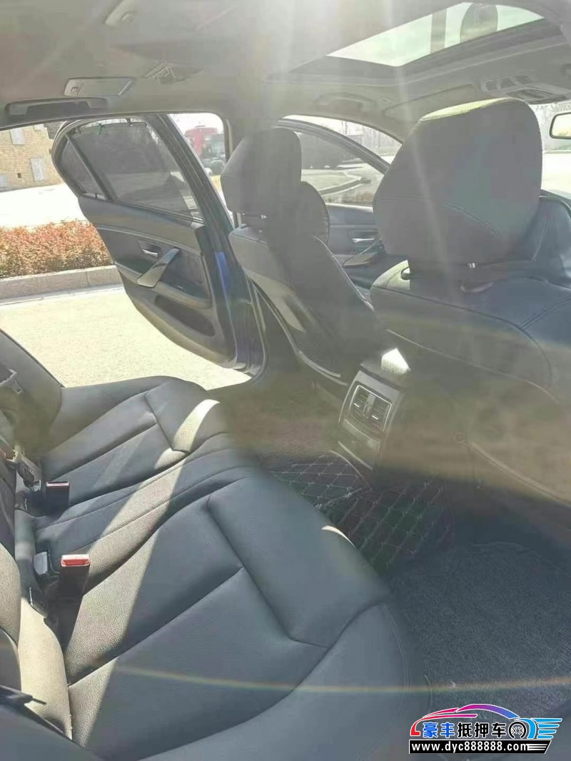 16年宝马3系轿车抵押车出售