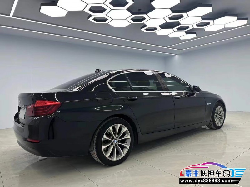 17年宝马5系轿车抵押车出售