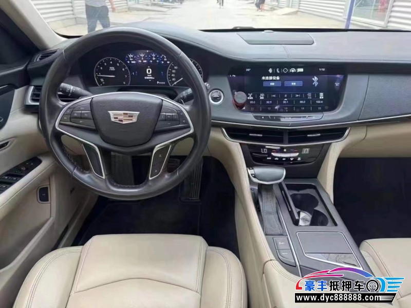 17年凯迪拉克CT6轿车抵押车出售