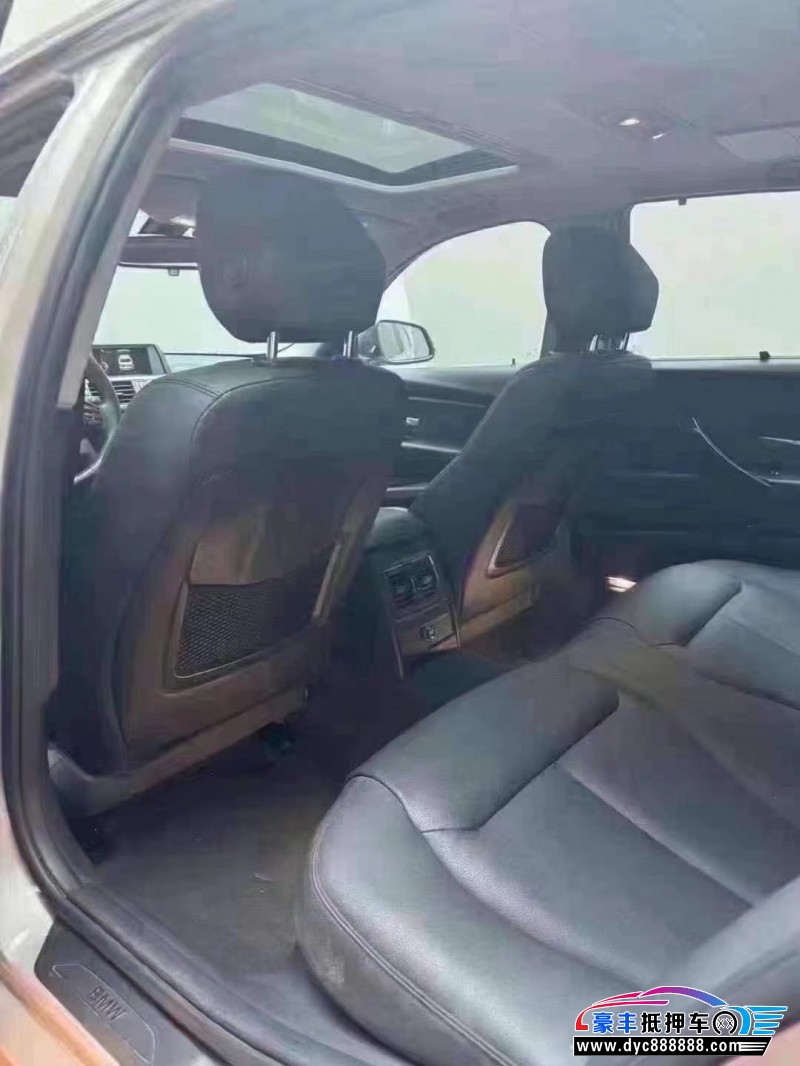 17年宝马3系轿车抵押车出售