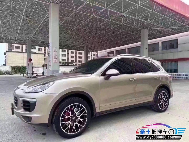 15年保时捷卡宴轿车抵押车出售
