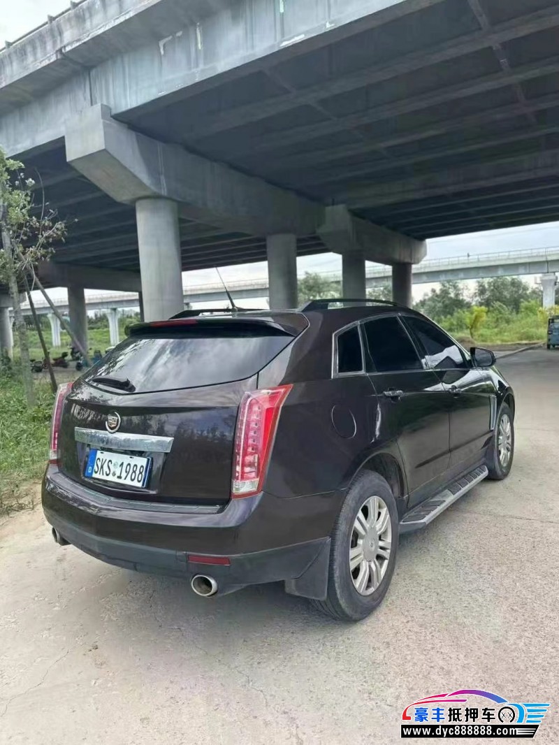 16年凯迪拉克SRX轿车抵押车出售