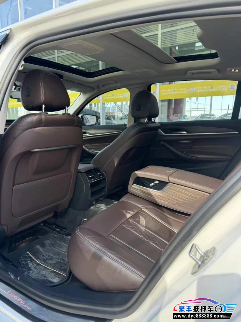 19年宝马5系轿车抵押车出售